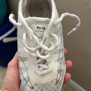 Kids size Nifinty Vengeance Cheer Shoes